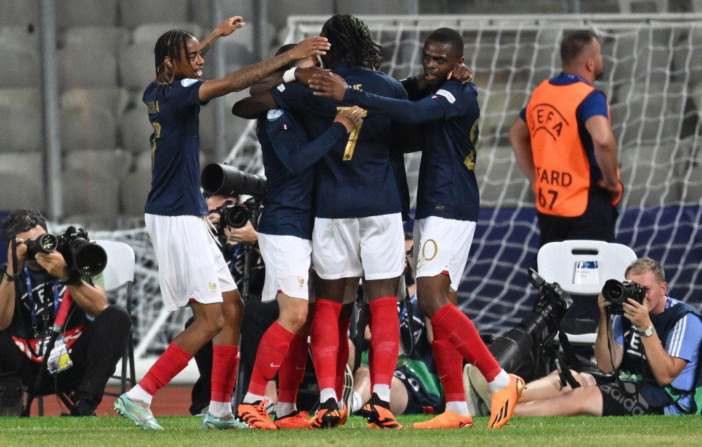  罗马客场遭遇门线悬案，VAR判定进球无效引争议  